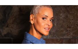 Mariza faz emotiva declaração: "É um amor que se dá inteiro, mesmo quando não sobra nada"