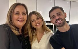 Insólito! Fátima Campos Ferreira pede a Bernardo Silva para calar o cão e, assim, conseguir terminar entrevista