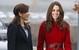 A estranhas coincidências que unem Kate Middleton a Mary da Dinamarca. Do destino traçado aos boatos de infidelidades conjugais...