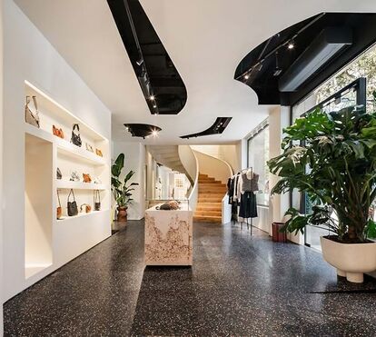 Há uma nova designer das celebridades a abrir loja na Avenida da Liberdade! Renda-se ao estilo 'boho chic' de Isabel Marant 