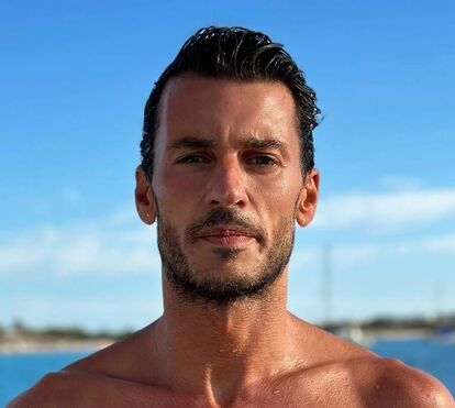 Tal como veio ao mundo! Todo nu, Ruben Rua faz furor em  viagem ao México