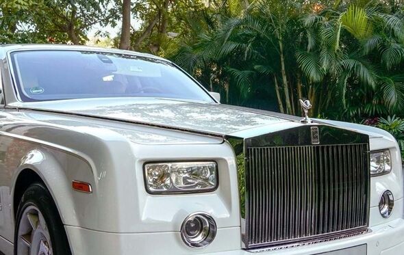 Clientes vão ser transportados de Rolls Royce