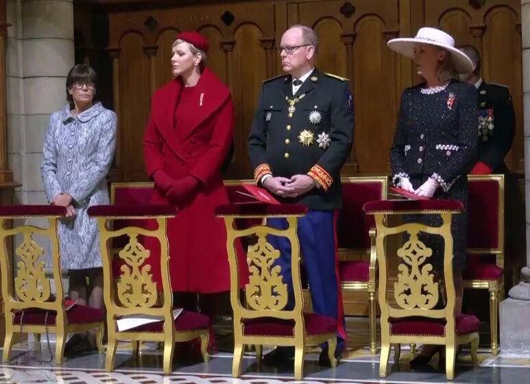 Charlotte Casiraghi e Beatrice Borromeu fazem sombra à princesa Charlene