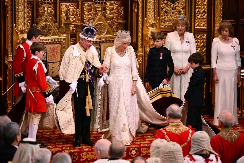 rei carlos, camilla, reis de inglaterra