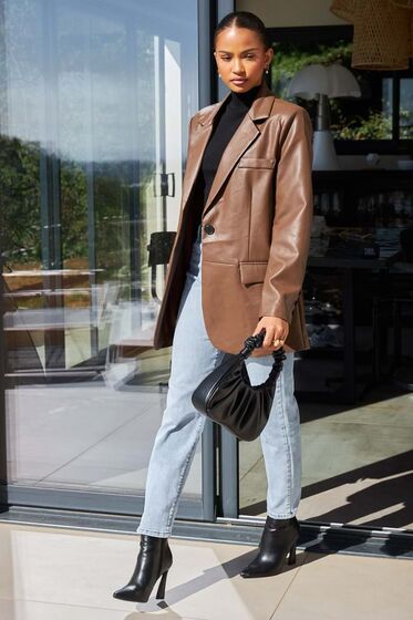 Calças de ganga em conjunto