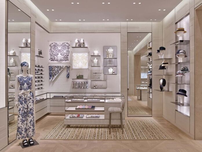 Dior