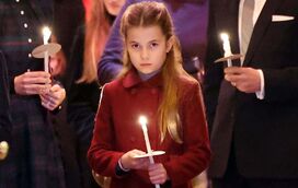 Princesa Charlotte: uma estrela do Natal! Os looks da pequena princesa que ditam tendências