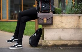 Começou a loucura dos saldos! Sete modelos de ténis que estão com descontos imbatíveis