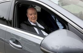 Pinto da Costa recebe "presente" de André Villas-Boas em dia de aniversário do presidente do FC Porto