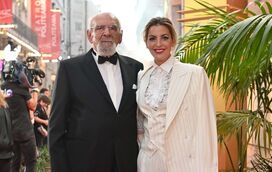 Emocionada, Jessica Athayde lamenta morte de idoso que levou aos Globos de Ouro