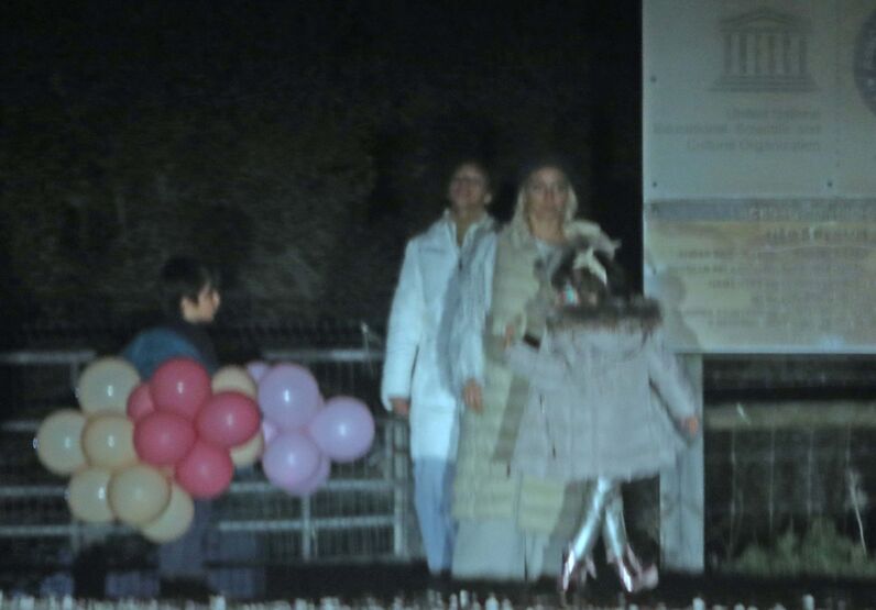 Luciana Abreu com as filhas no aniversário das gémeas