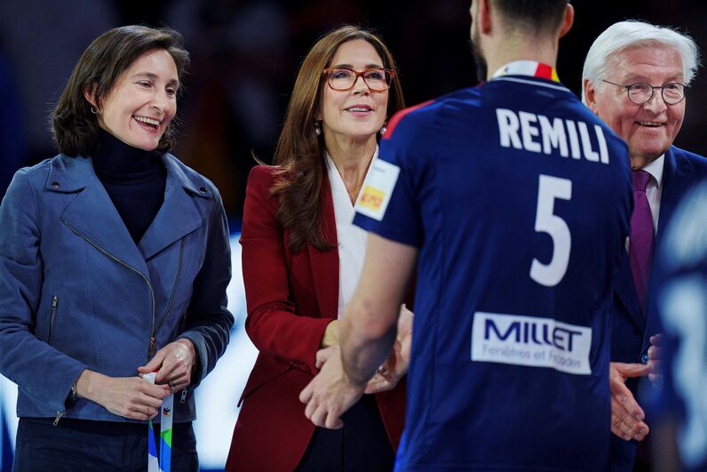 Rainha Mary, final europeu andebol, Alemanha