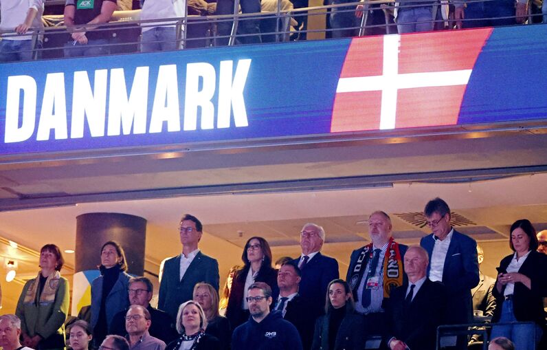 Rainha Mary, final europeu andebol, Alemanha