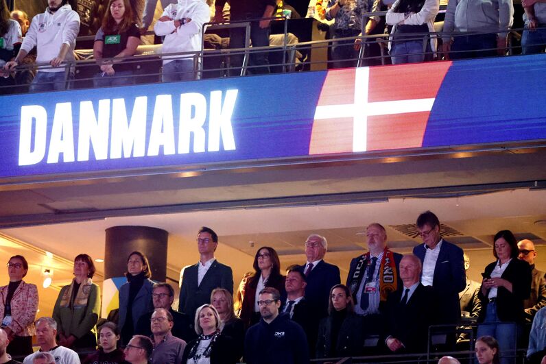 Rainha Mary, final europeu andebol, Alemanha