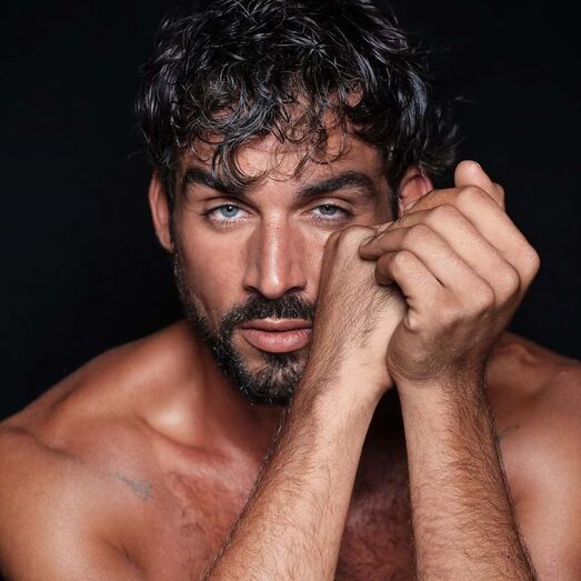 Modelo Bruno Fernandes 