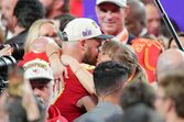 Kansas City Chiefsm, taylor swift, Travis Kelce, super bowl