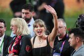 Kansas City Chiefsm, taylor swift, Travis Kelce, super bowl