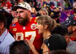 Kansas City Chiefsm, taylor swift, Travis Kelce, super bowl