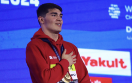 Campeão Diogo Ribeiro dedica títulos ao pai: "Morreu com 44 anos. Tenho falado muito com ele durante a noite"