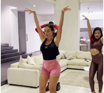 Georgina Rodriguez regressa à dança… com sensualidade ao máximo