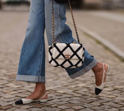 Estes são os cinco sapatos que não vai ver nos pés das mulheres mais elegantes em 2024 e os que deve usar
