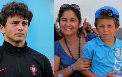 João Neves chora a morte da mãe