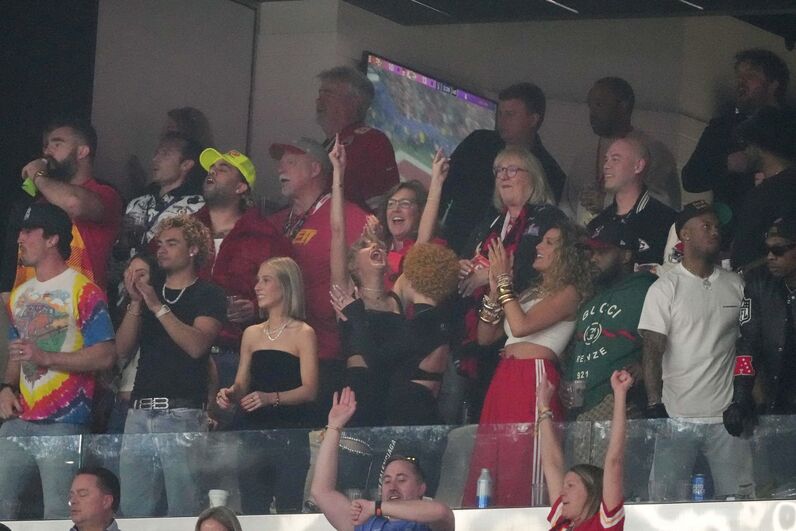 Kansas City Chiefsm, taylor swift, Travis Kelce, super bowl