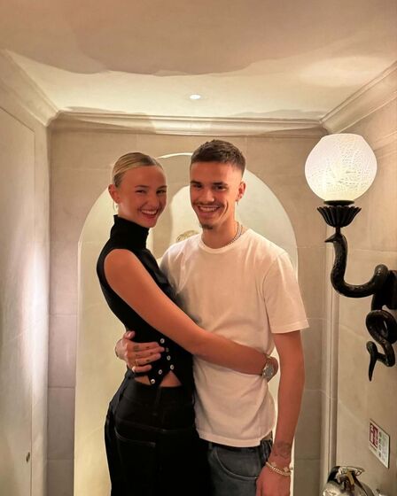Romeo Beckham e Mia Regan