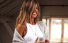 As 9 peças chave que as mulheres com mais de 40 devem usar nesta estação