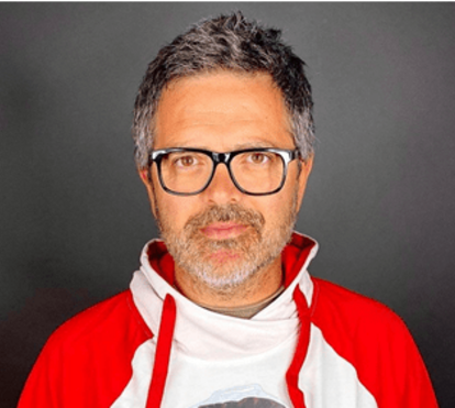 Que grande baile! Nilton goza à descarada com burlões 