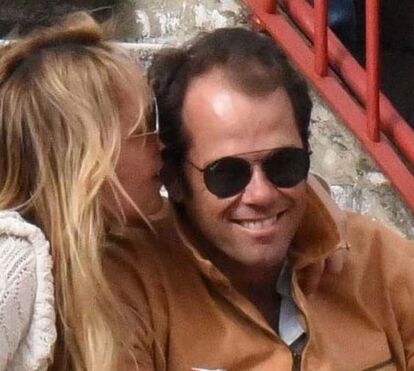 Bárbara Norton de Matos e João Moura Caetano apaixonados em Almeirim