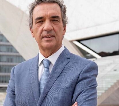 Há cinco meses caído em desgraça. Júlio Magalhães isola-se de tudo e todos e preocupa os mais próximos: 'É como que um fantasma no Porto'