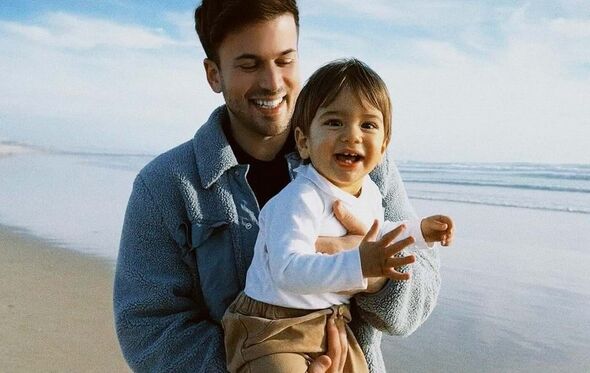David Carreira com o filho