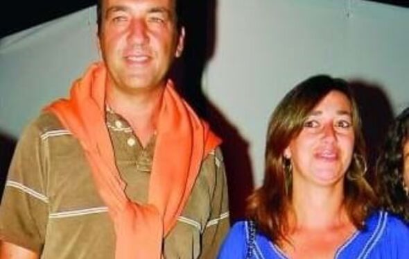 Júlio Magalhães e a mulher