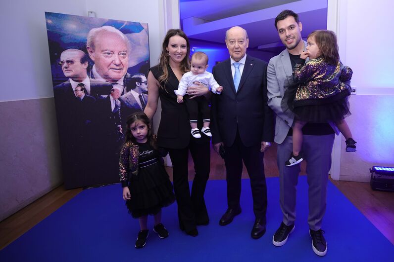 Pinto da Costa com a família
