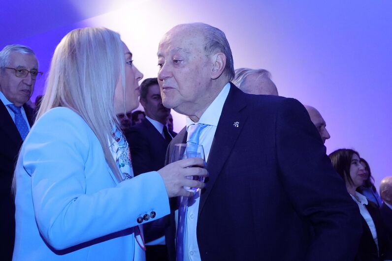 Pinto da Costa com a família