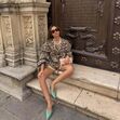 Atrevida e coquete! A blusa dos "lacinhos" que todas as mulheres querem usar nesta primavera