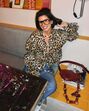 Atrevida e coquete! A blusa dos "lacinhos" que todas as mulheres querem usar nesta primavera