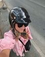 Atrevida e coquete! A blusa dos "lacinhos" que todas as mulheres querem usar nesta primavera