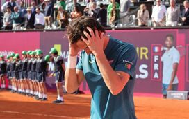 Tenista João Sousa termina carreira no Estoril Open com justa homenagem