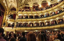 Cultura e 25 de Abril? Eis os 5 espetáculos que não vai querer perder