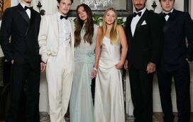 Os 50 anos da Posh Spice! Victoria Beckham celebra aniversário com todos os amigos... até Tom Cruise foi