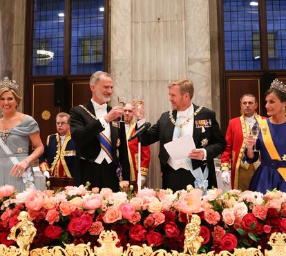 O sumptuoso jantar de gala que os reis da Holanda deram em homenagem aos reis de Espanha