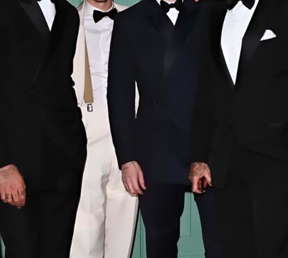 A dor de um pai. Música de Cruz Beckham sobre o irmão, Brooklyn, leva David Beckham às lágrimas