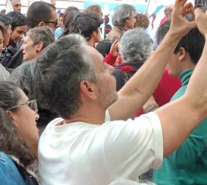 Famosos também gritam: 25 de Abril Sempre!