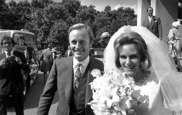 Casamento de Andrew Parker Bowles e Camilla