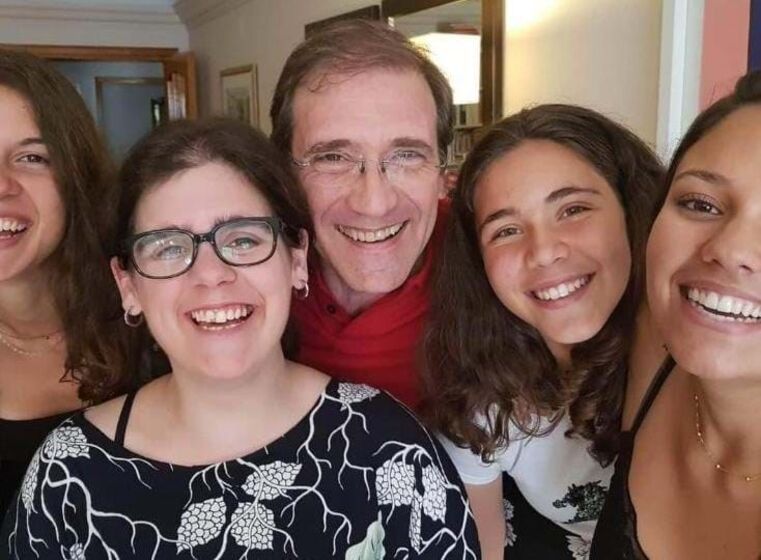 Pedro Passos Coelho com as filhas