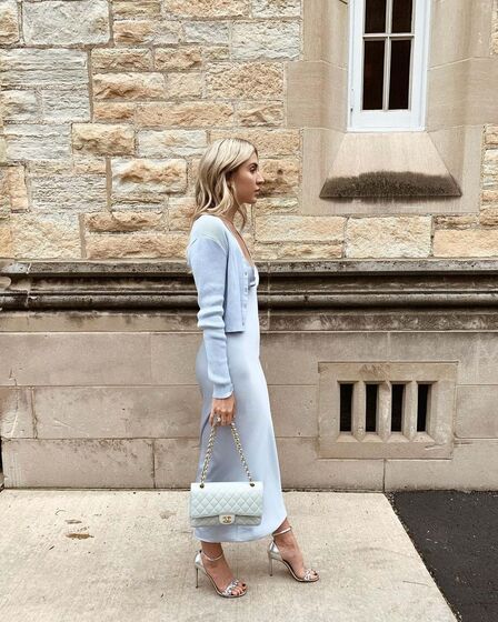 A cor mais apetecida desta primavera tem o poder de nos rejuvenescer e combina com os tons básicos