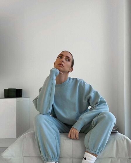 A cor mais apetecida desta primavera tem o poder de nos rejuvenescer e combina com os tons básicos