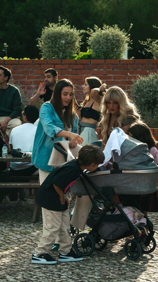 Miguel Cristovinho, Mia Rose, Carolina Deslandes, Angie Costa, Miguel Coimbra, Kasha, D.A.M.A, Irma Ribeiro, Inês Aires Pereira